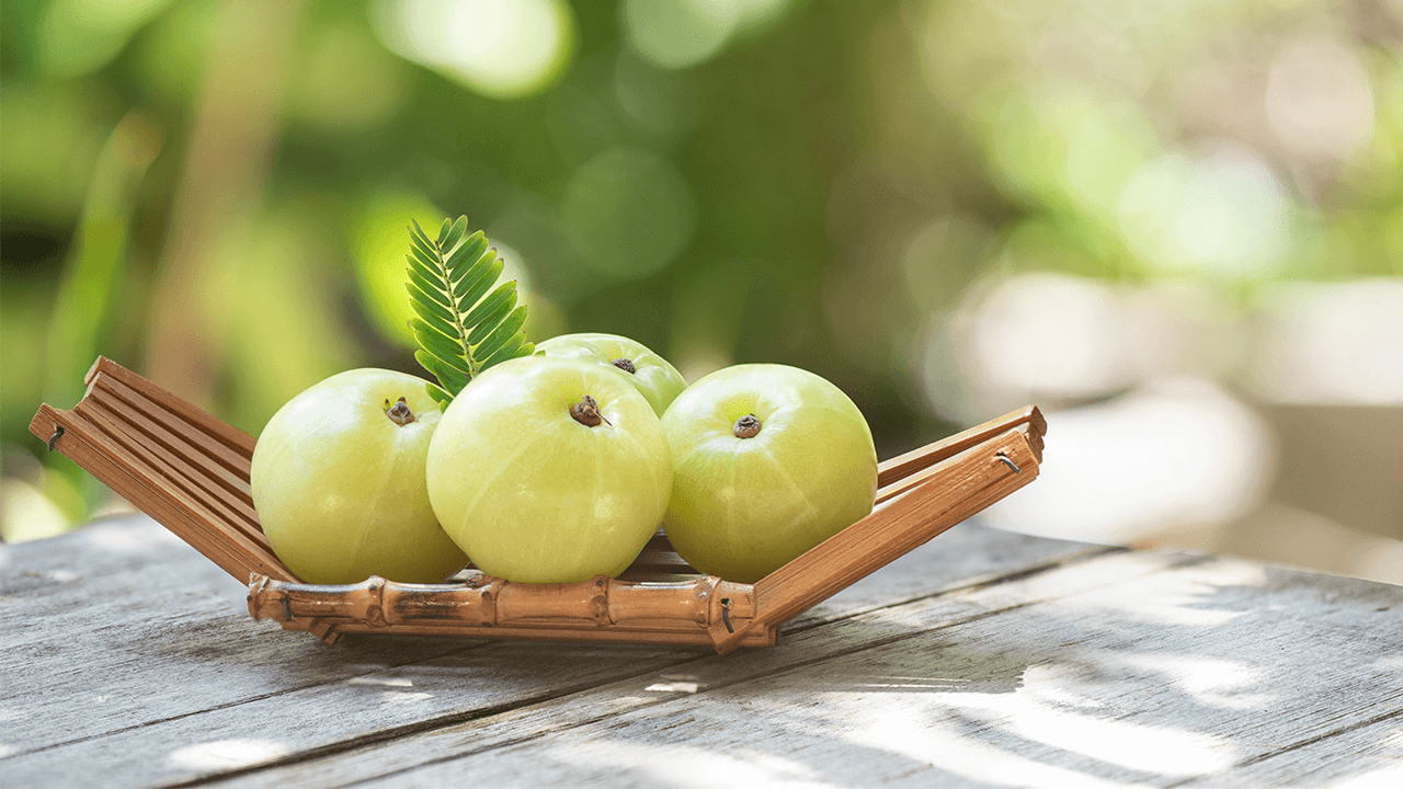 Benefits of Amla for Hair and Ways to Use it