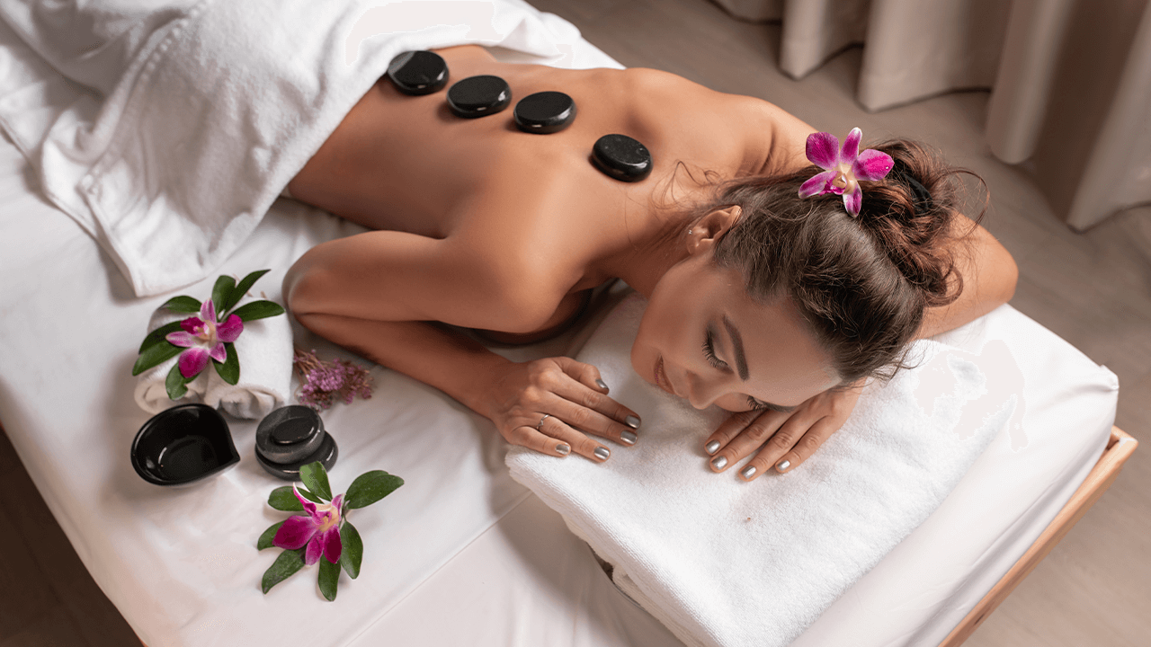 Oil Massage Benefits for Body & Mind