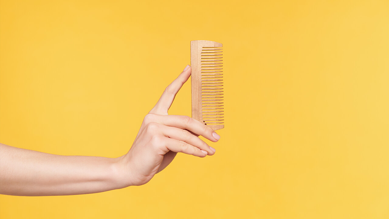 Benefits Of Wooden Comb For Hair